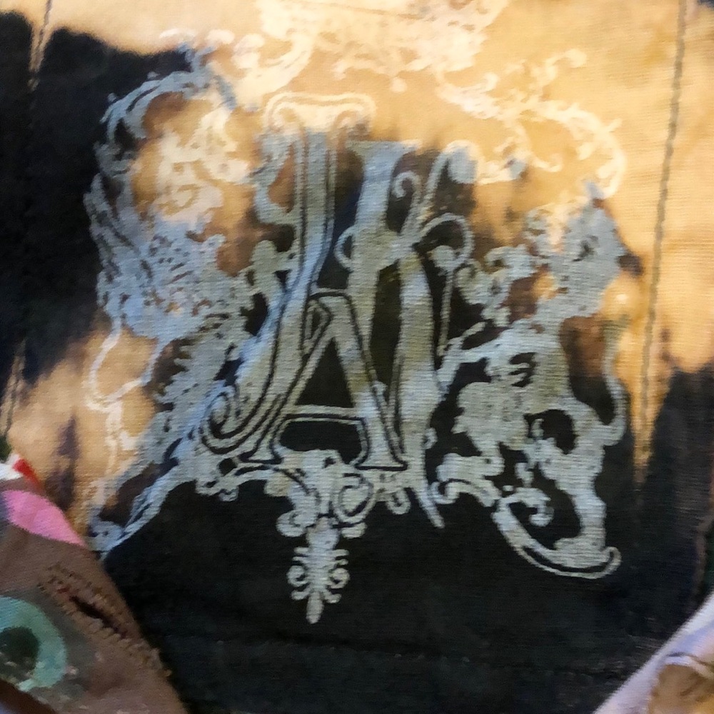 Blouse - Picture 2 of 3